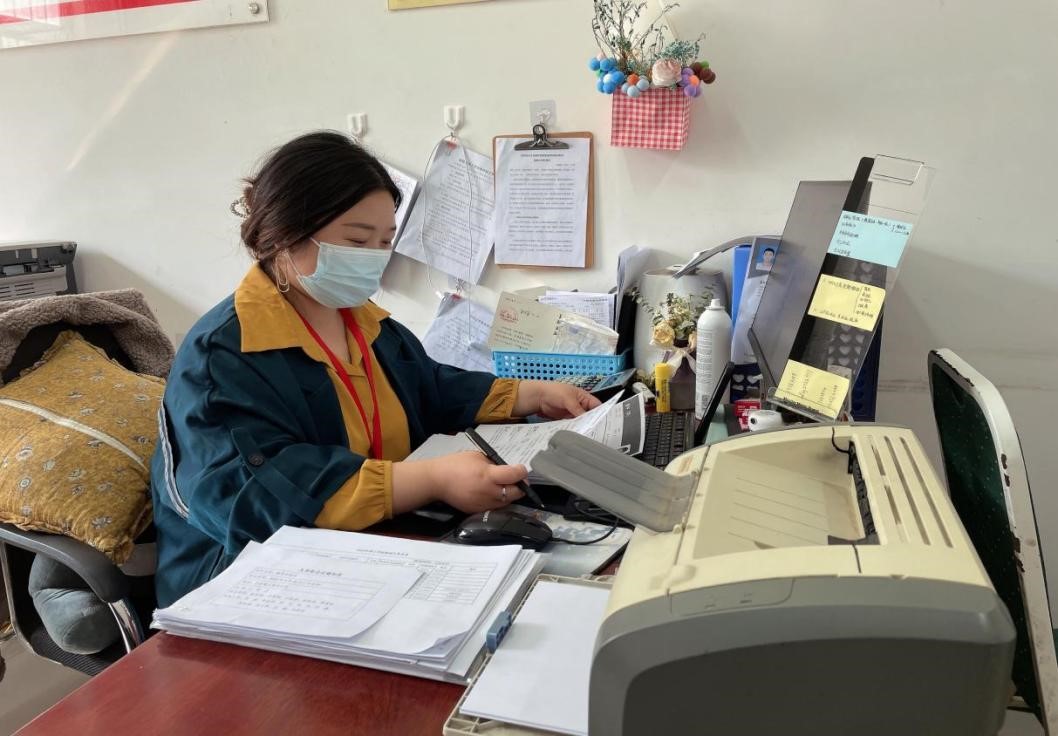 加大人才招聘 推進隊伍建設(shè) ——我校開展輔導員招聘線上面試