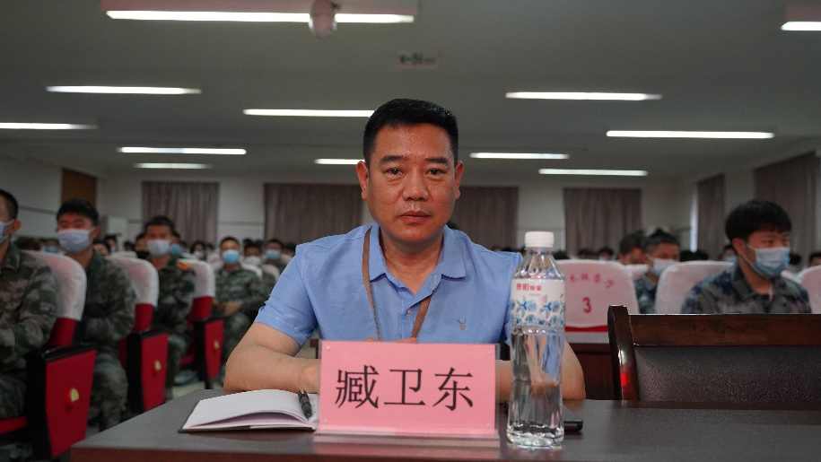 憶軍旅青春 走規(guī)劃人生——賀陽集團(tuán)退役軍人大學(xué)生人生規(guī)劃專題講座