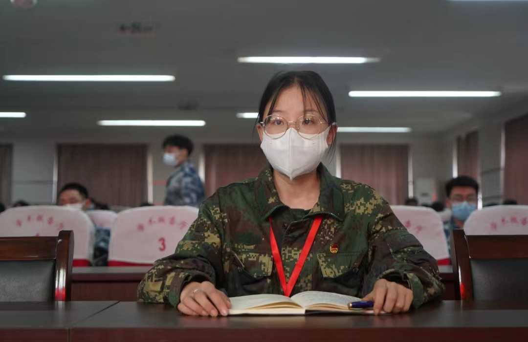 我校組織收聽(tīng)收看慶祝中國(guó)共青團(tuán)成立100周年大會(huì)上直播