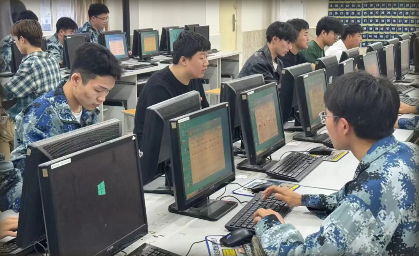 校園打字測速大賽：指尖飛揚(yáng)，速度激情