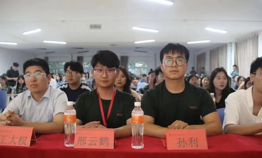 保理會(huì)計(jì)學(xué)院聚青春之火,譜會(huì)院華章