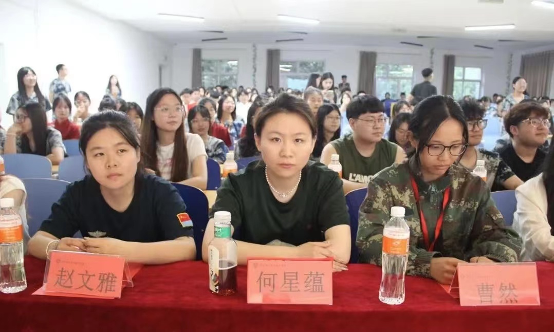 保理會(huì)計(jì)學(xué)院聚青春之火,譜會(huì)院華章