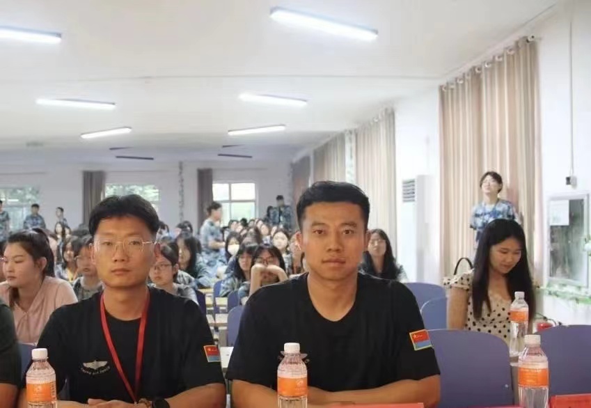 保理會(huì)計(jì)學(xué)院聚青春之火,譜會(huì)院華章