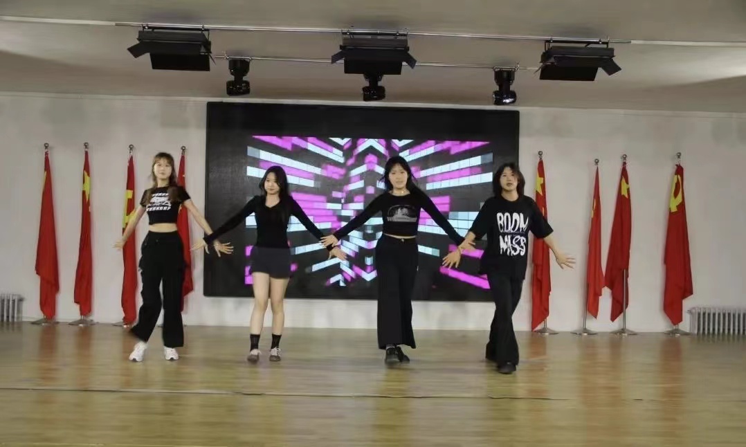 保理會(huì)計(jì)學(xué)院聚青春之火,譜會(huì)院華章