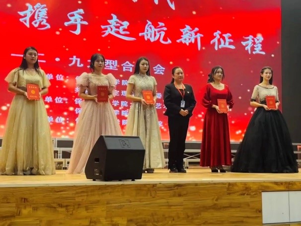 “青春放歌新時代，攜手起航新征程”合唱活動圓滿結(jié)束