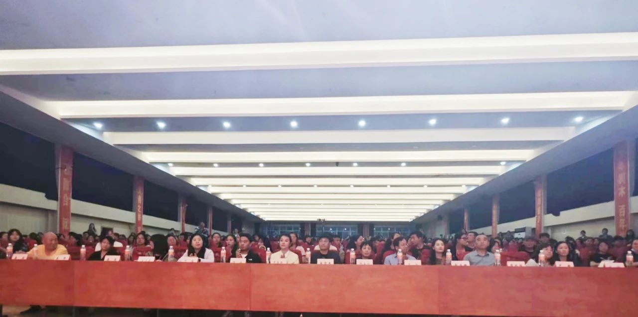 以“實(shí)踐”賦能 涵養(yǎng)優(yōu)秀學(xué)風(fēng)——“賡續(xù)教育初心 踔厲奮發(fā)向未來”2023學(xué)年實(shí)習(xí)表彰大會(huì)圓滿結(jié)束