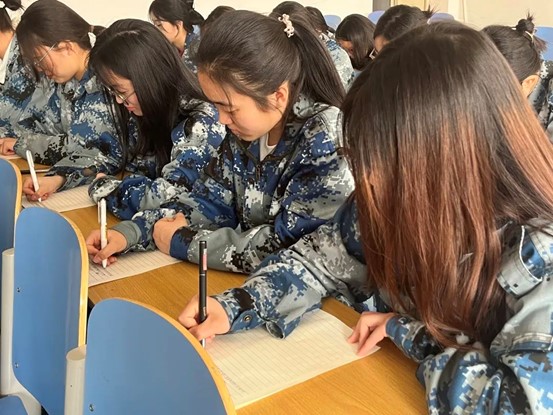 國(guó)家安全，人人有責(zé)教育學(xué)院開(kāi)展“全民國(guó)家安全教育日”主題教育活動(dòng)