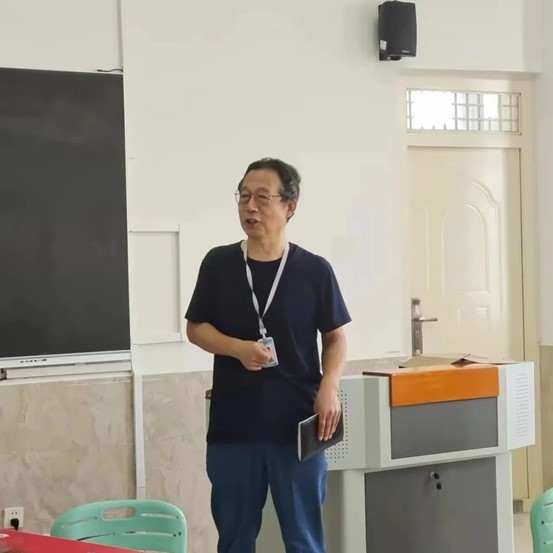 新學(xué)期，新目標(biāo) ——教師培訓(xùn)大會(huì)