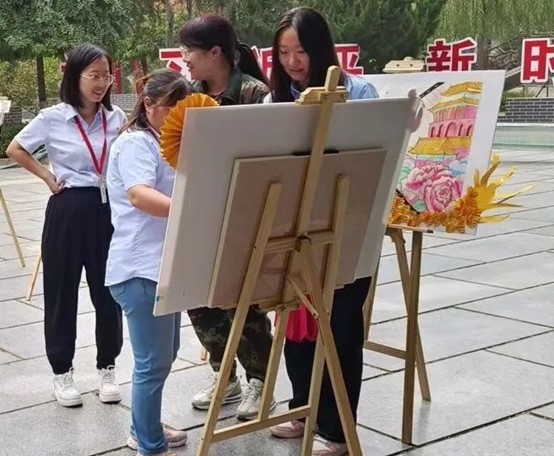 迎中秋賀國(guó)慶