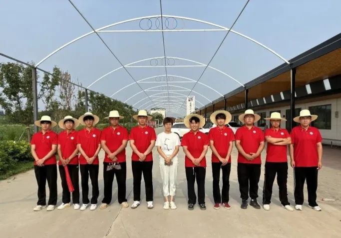 社會實(shí)踐(十六)勇?lián)鷷r(shí)代使命,助力興村振興——保定理工學(xué)院經(jīng)濟(jì)學(xué)院“三下鄉(xiāng)”社會實(shí)踐
