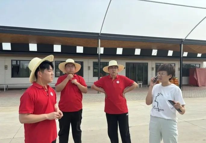 社會實(shí)踐(十六)勇?lián)鷷r(shí)代使命,助力興村振興——保定理工學(xué)院經(jīng)濟(jì)學(xué)院“三下鄉(xiāng)”社會實(shí)踐
