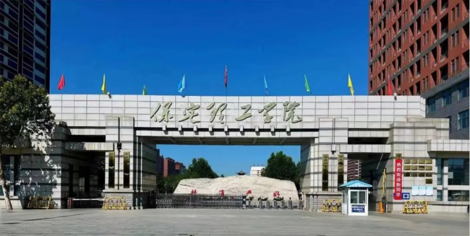我為同學(xué)做實(shí)事 | 管理學(xué)院“同伴成長,暖心起航