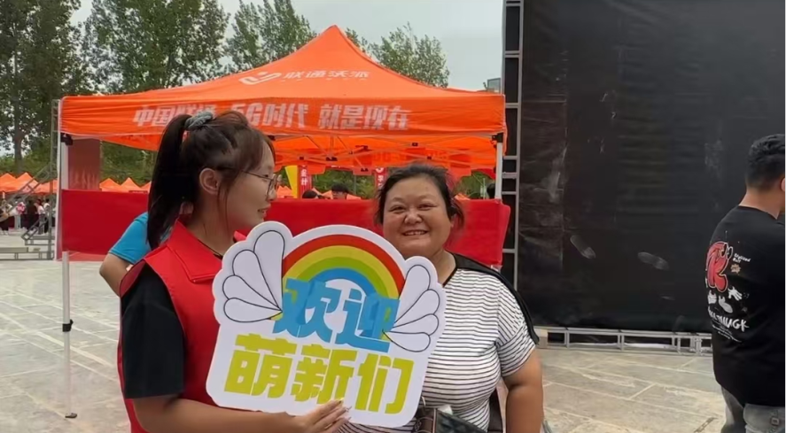 我為同學(xué)做實(shí)事 | 管理學(xué)院“同伴成長,暖心起航
