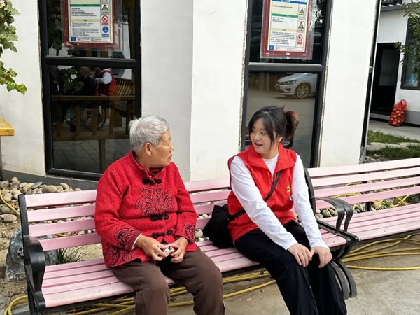 孝老敬老｜保定理工學院｜管理學院｜傳承孝老情 志愿暖人心——善孝居老年服務(wù)中心志愿服務(wù)