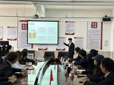 “牢記消防知識，筑牢校園安全”——保定理工學(xué)院藝術(shù)學(xué)院開展“消防安全知識”宣講