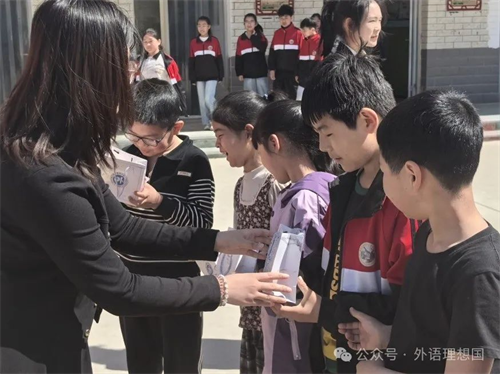 晉察冀革命精神宣講，用英語講好中國故事
