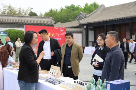 保定理工學(xué)院藝術(shù)學(xué)院與保定直隸總督署博物館聯(lián)合舉辦“直隸瑞獸大賽”頒獎典禮活動圓滿落幕