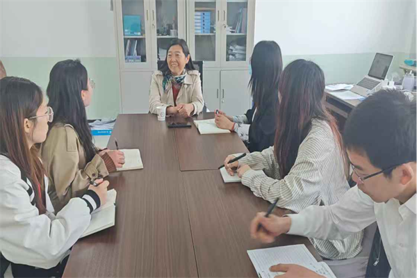 【教研創(chuàng)新，育人奮進】康復(fù)醫(yī)學(xué)院教學(xué)研討會——2025版人才培養(yǎng)方案修訂