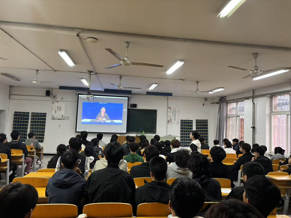 安全教育|保定理工學(xué)院|管理學(xué)院|提高安全教育·共建平安校園