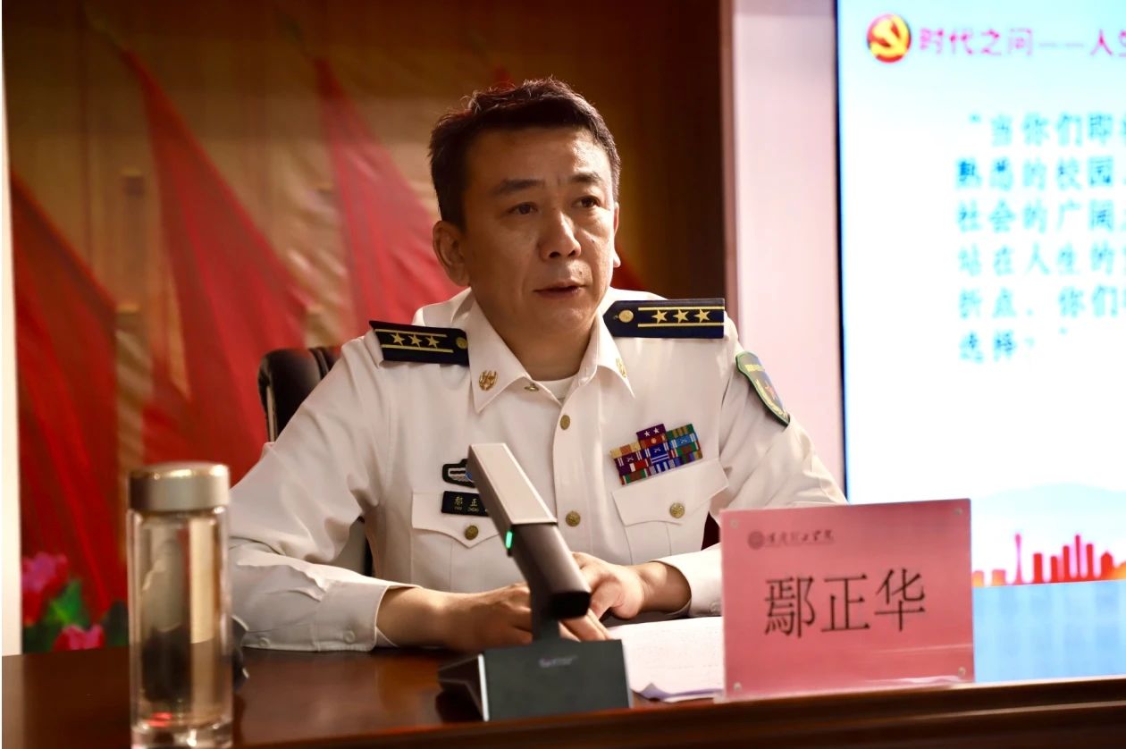 宣講燃軍夢(mèng),青春筑國(guó)防—保定理工學(xué)院征兵宣傳進(jìn)校園