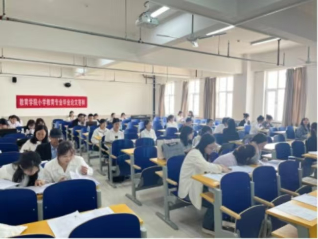 我校全面開展 2025屆畢業(yè)論文（設(shè)計）答辯巡查工作